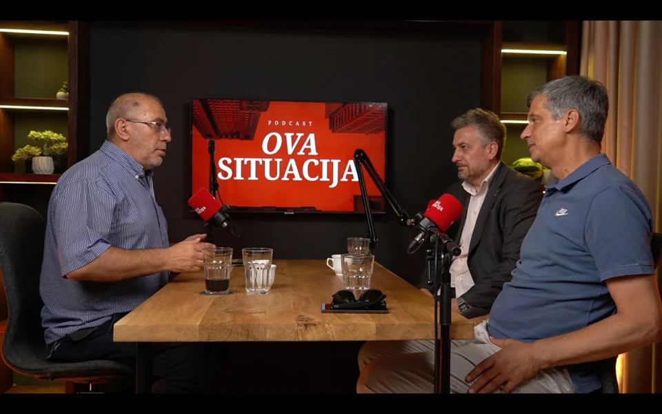Ova Situacija razgovor u studiju